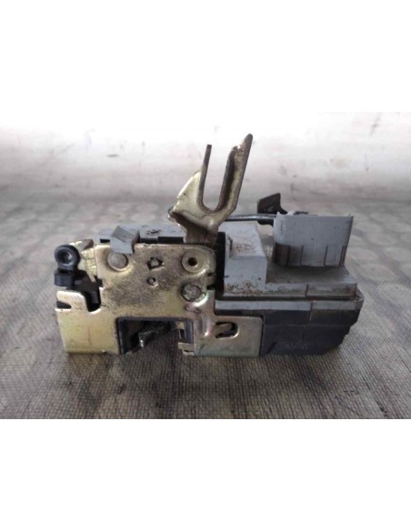 CERRADURA PUERTA DELANTERA DERECHA CITROEN XSARA BERLINA - 136444