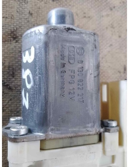 MOTOR ELEVALUNAS DELANTERO IZQUIERDO FORD FOCUS SPORTBREAK (CAP) - 156986