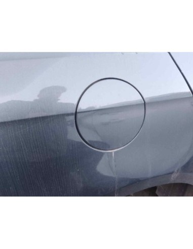 TAPA EXTERIOR COMBUSTIBLE VOLKSWAGEN PASSAT...