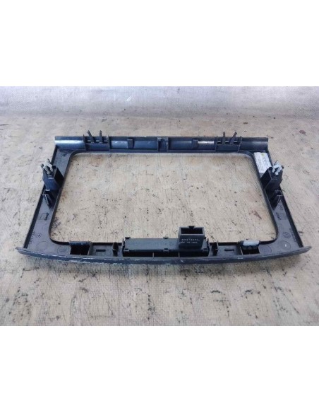 MOLDURA VOLKSWAGEN PASSAT BERLINA (3C2) - 182336