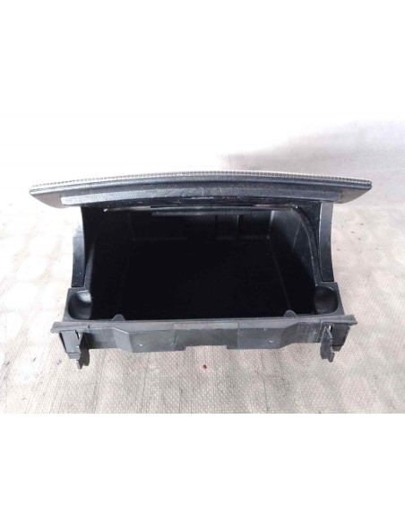 CENICERO MERCEDES-BENZ CLASE C (BM 203) BERLINA - 139740