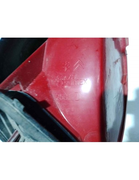 PILOTO TRASERO DERECHO PEUGEOT 206 - 143682
