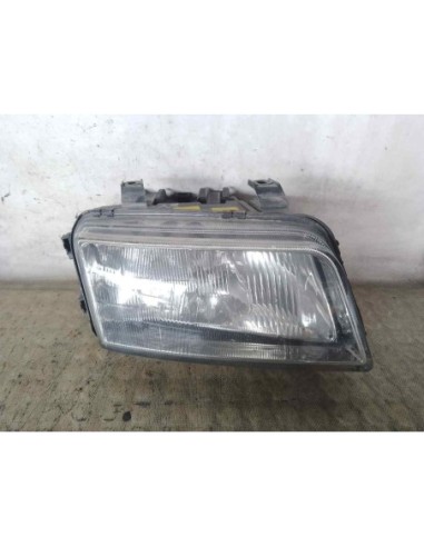 FARO DERECHO AUDI A4 AVANT (B5) - 180815