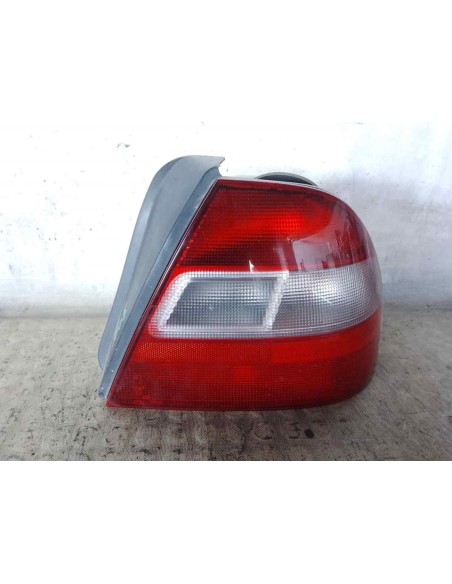 PILOTO TRASERO DERECHO HONDA CIVIC 5 PUERTAS (MA/MB) - 186304