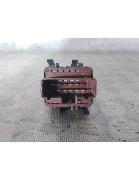 MANDO ELEVALUNAS TRASERO DERECHO RENAULT MEGANE II BERLINA 5P - 175166