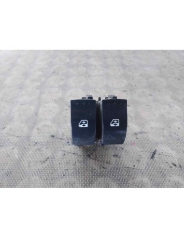 MANDO ELEVALUNAS DELANTERO IZQUIERDO RENAULT...