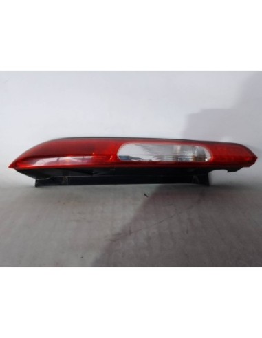 PILOTO TRASERO IZQUIERDO FORD FOCUS BERLINA...