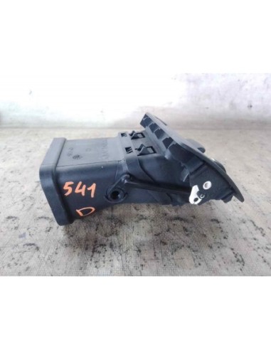 REJILLA AIREADORA VOLVO C30 - 177677