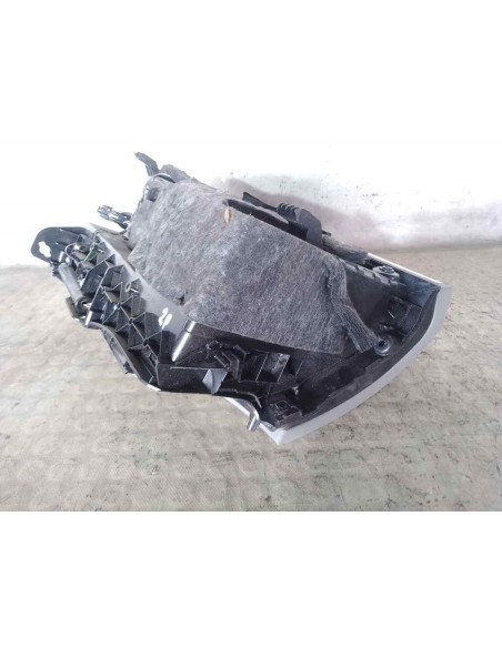 GUANTERA MERCEDES-BENZ CLASE C (BM 204) BERLINA - 182411