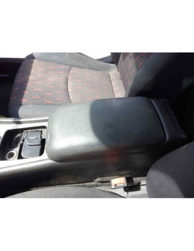 APOYABRAZOS CENTRAL MERCEDES-BENZ CLASE C (BM...