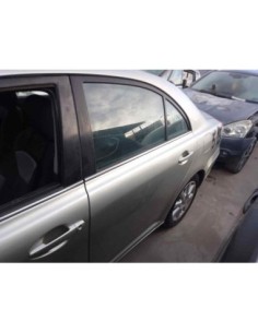 PUERTA TRASERA IZQUIERDA TOYOTA AVENSIS BERLINA (T25) -...