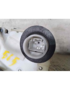 CERRADURA PUERTA DELANTERA DERECHA TOYOTA YARIS... 2