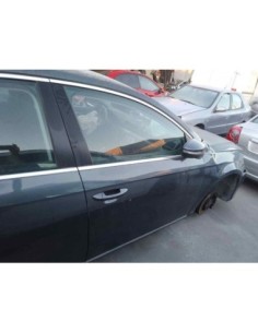 PUERTA DELANTERA DERECHA VOLKSWAGEN PASSAT BERLINA (362)...