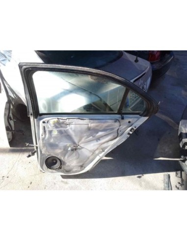 PUERTA TRASERA DERECHA HONDA ACCORD BERLINA...