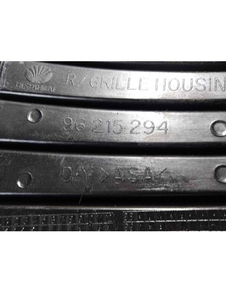 REJILLA DELANTERA DAEWOO LANOS - 115713