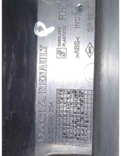 MOLDURAS TRASERAS DACIA DOKKER - 264087 2