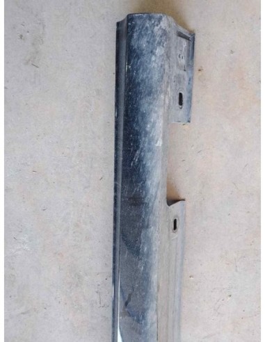 FALDON LATERAL MERCEDES-BENZ CLASE A (BM 176) -...