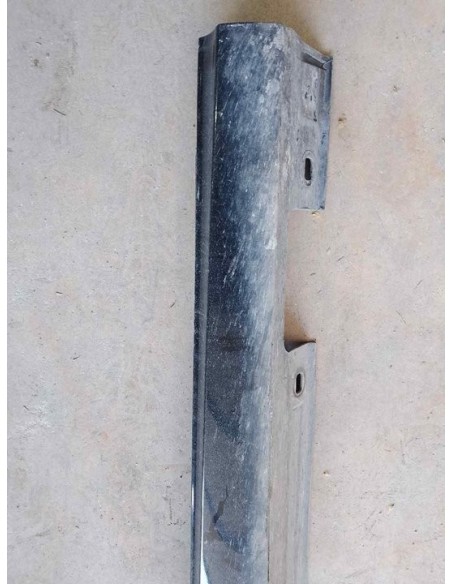 FALDON LATERAL MERCEDES-BENZ CLASE A (BM 176) - 246642