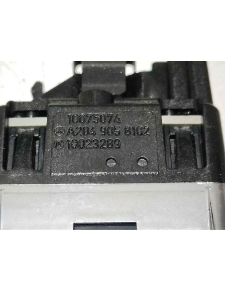 MANDO ELEVALUNAS DELANTERO DERECHO MERCEDES-BENZ CLASE A (BM 176) - 246671