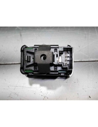 MANDO ELEVALUNAS TRASERO DERECHO MERCEDES-BENZ...