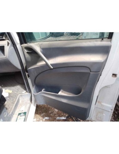 GUARNECIDO PUERTA DELANTERA DERECHA...