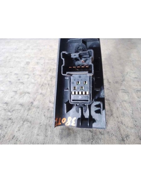 MANDO ELEVALUNAS TRASERO IZQUIERDO NISSAN NOTE (E11E) - 155582