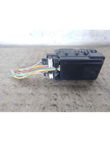 CAJA RELES / FUSIBLES CITROEN C4 BERLINA - 111037
