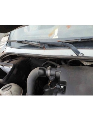 BRAZO LIMPIA DELANTERO DERECHO MERCEDES-BENZ...