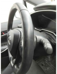 VOLANTE TOYOTA COROLLA TOURING SPORTS (E21) - 253367 2