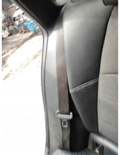 CINTURON SEGURIDAD TRASERO DERECHO TOYOTA COROLLA TOURING...