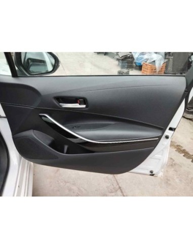 GUARNECIDO PUERTA DELANTERA DERECHA TOYOTA...