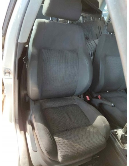 ASIENTO DELANTERO DERECHO VOLKSWAGEN POLO IV (9N1) - 251048
