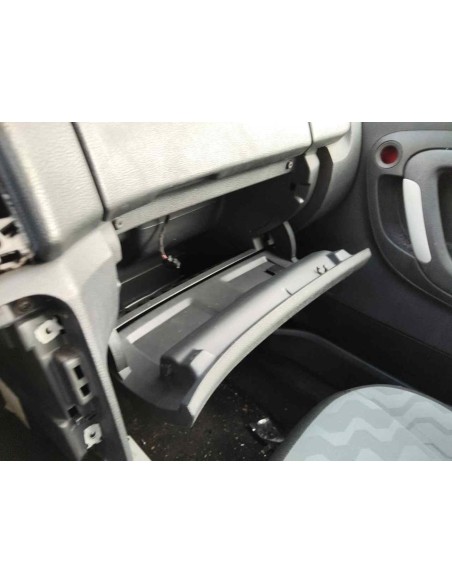 GUANTERA SKODA FABIA (5J2) - 253164