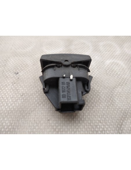MANDO ELEVALUNAS TRASERO DERECHO FORD MONDEO BERLINA (GE) - 113898