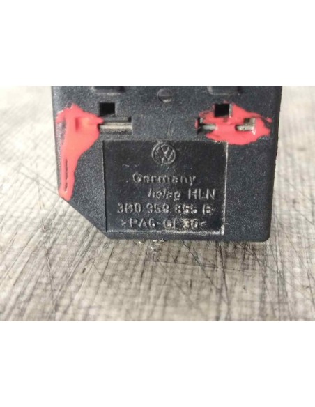 MANDO ELEVALUNAS DELANTERO DERECHO VOLKSWAGEN GOLF IV BERLINA (1J1)(10 1997) - 96224