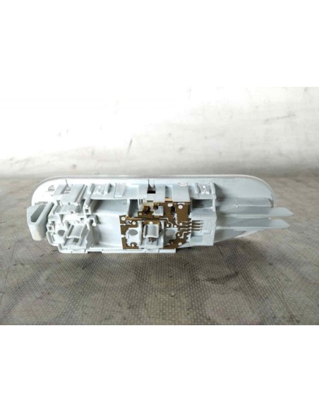 LUZ INTERIOR NISSAN QASHQAI +2 (JJ10) - 141272