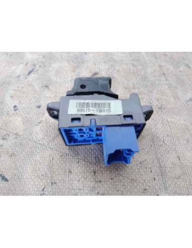 MANDO ELEVALUNAS DELANTERO DERECHO KIA RIO (UB)...