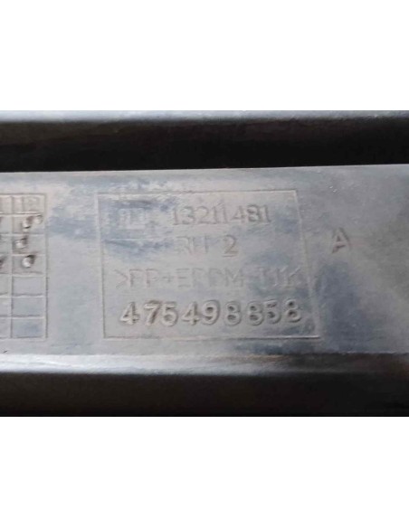 REJILLA PARAGOLPES DERECHA OPEL CORSA D - 132404