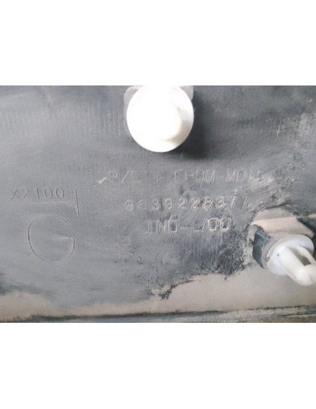 MOLDURA PEUGEOT PARTNER (S1)(07 1996) - 106716