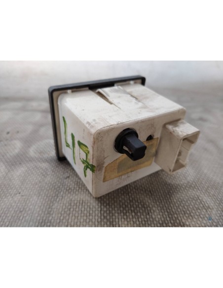 PANTALLA MULTIFUNCION RENAULT R 19 BERL  CON PORTÓN (B/C53) - 98058