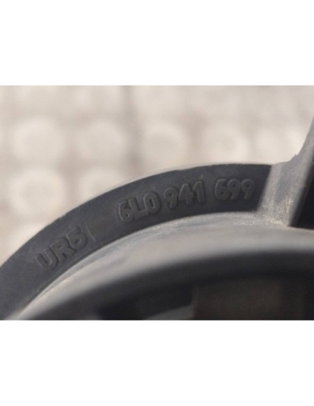 FARO ANTINIEBLA IZQUIERDO SEAT CORDOBA BERLINA (6L2) - 111113