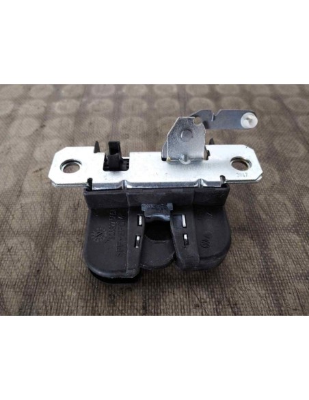 CERRADURA MALETERO / PORTON VOLKSWAGEN POLO IV (9N3) - 138604