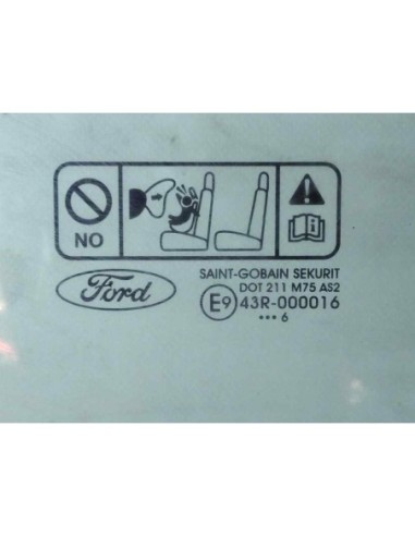 LUNA DELANTERA IZQUIERDA FORD FOCUS BERLINA...