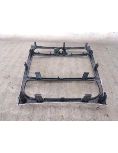 MOLDURA MERCEDES-BENZ CLASE C (BM 203)...