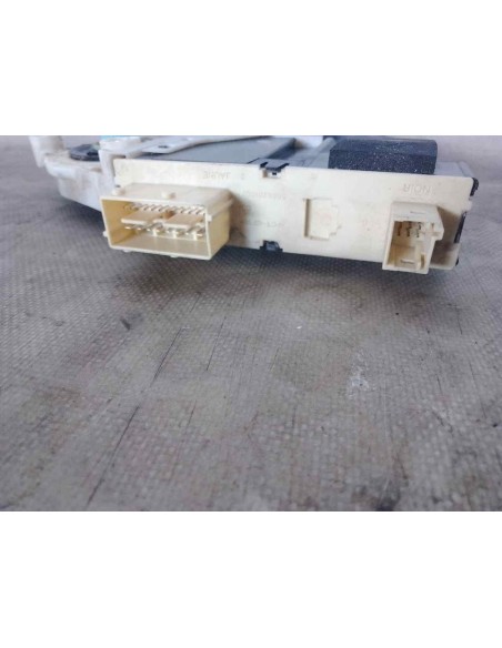 MOTOR ELEVALUNAS DELANTERO IZQUIERDO CITROEN C4 BERLINA - 96761