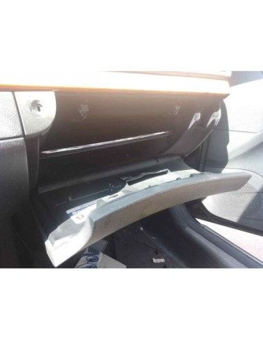 GUANTERA MERCEDES-BENZ CLASE E (BM 211) BERLINA...