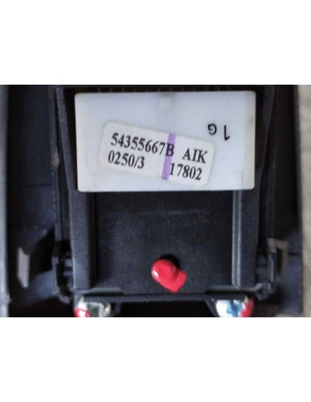 MANDO ELEVALUNAS DELANTERO IZQUIERDO TOYOTA COROLLA (E12) - 114425