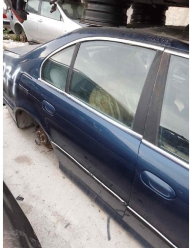 PUERTA TRASERA DERECHA BMW SERIE 5 BERLINA...