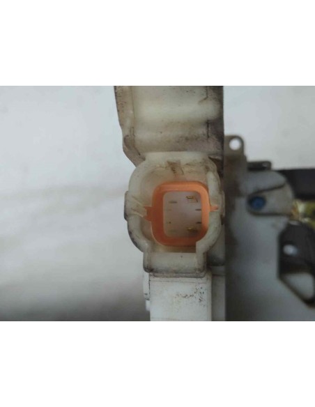 CERRADURA PUERTA DELANTERA DERECHA NISSAN PICKUP (D22) - 127734