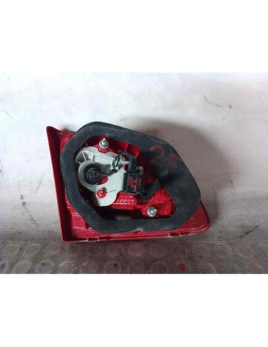 PILOTO TRASERO DERECHO INTERIOR VOLKSWAGEN...